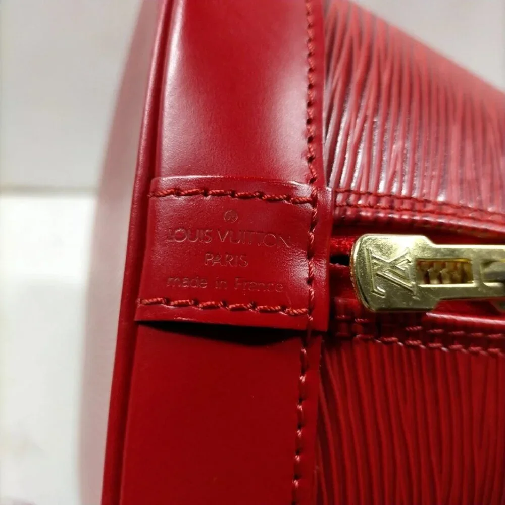 Louis Vuitton LV Hand Bag Alma Red Epi 700-052125